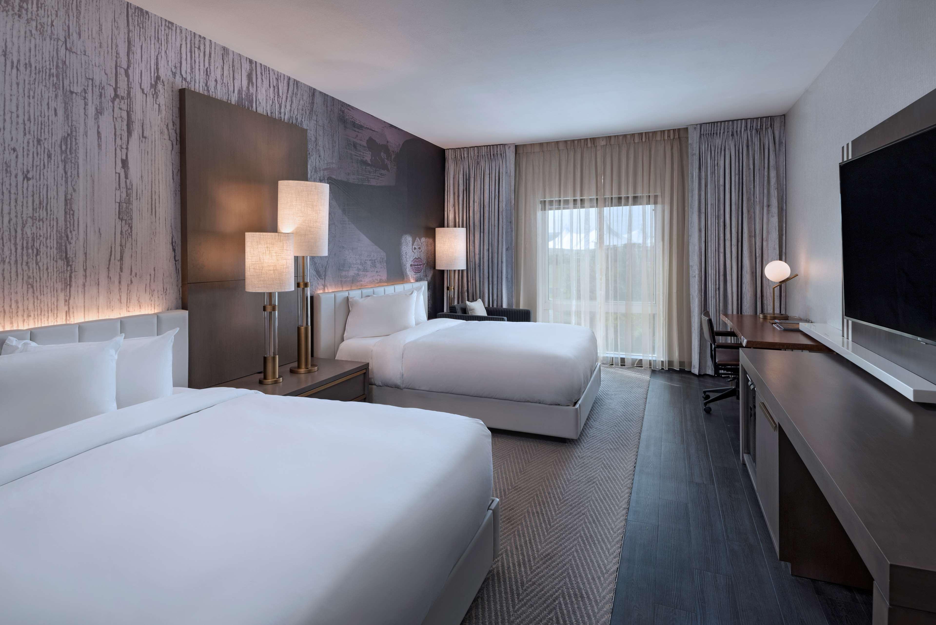 Hyatt Centric The Woodlands Hotel Bagian luar foto